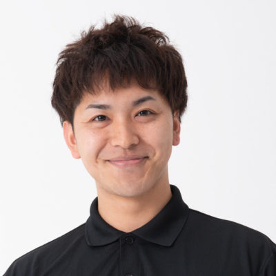 英 日明の顔写真